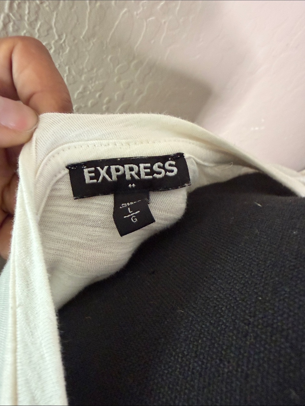Express White Short-Sleeve Tee with Blue Paisley Hem - Picture 2 of 6